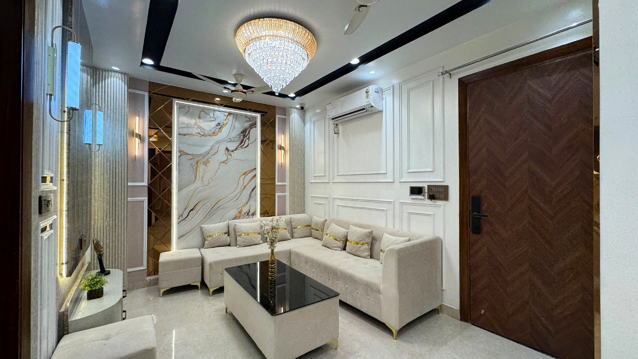 3 BHK Flat in Mansa Ram Park Near Dwarka Mor Metro