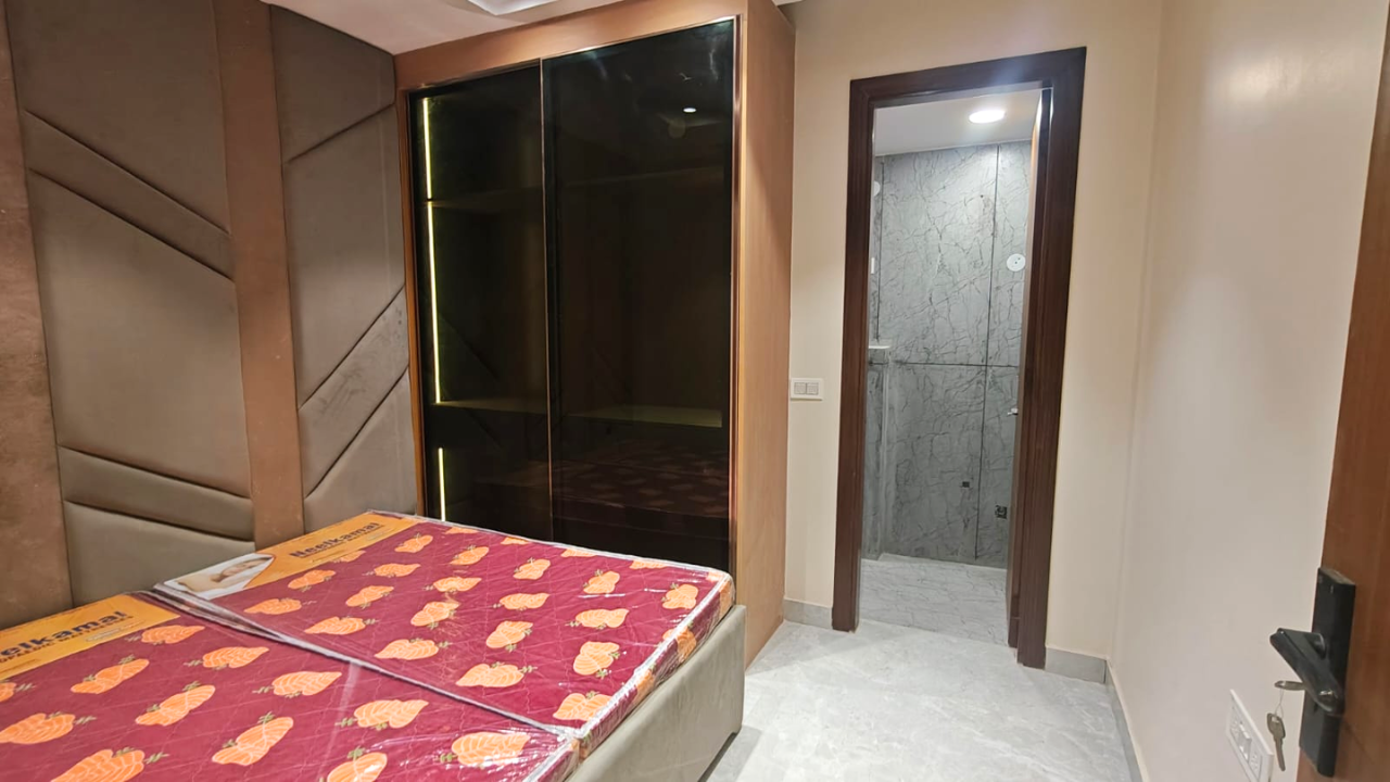 Newly Built 3 BHK Home Near Nawada Metro, Mohan Garden