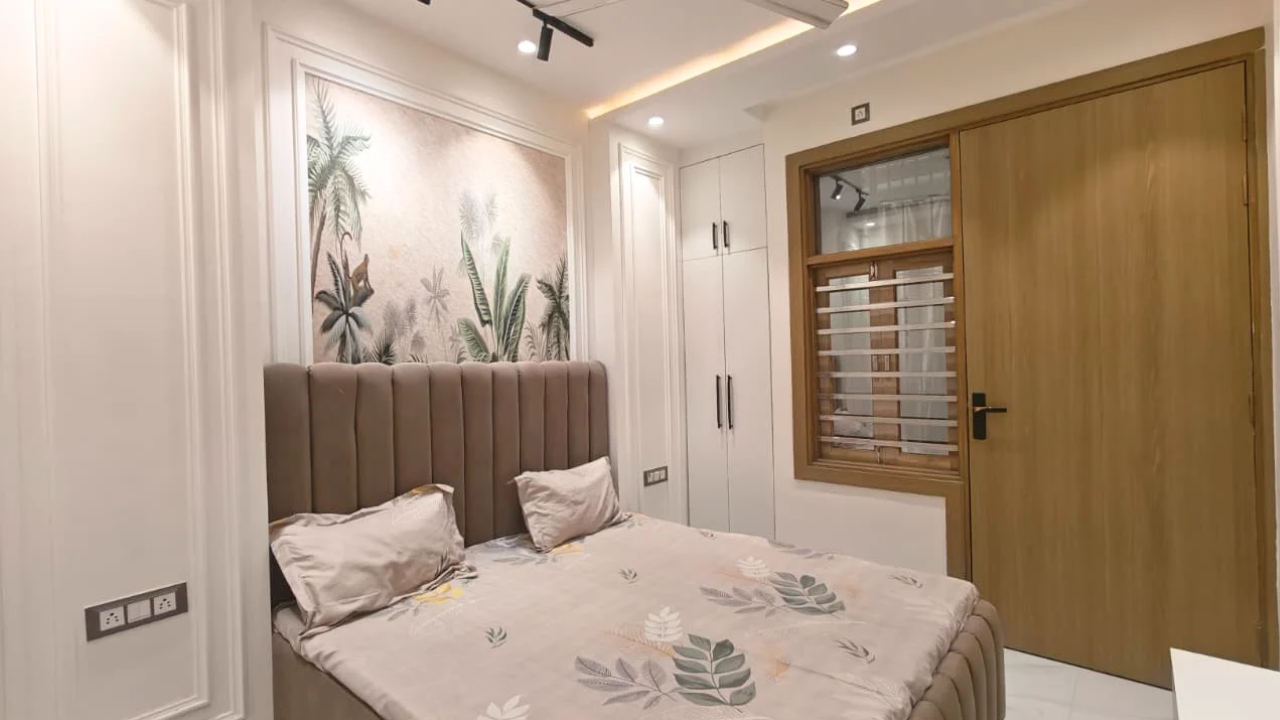 3 BHK Flat in Sewak Park Dwarka Mor | Under ₹50 Lakhs
