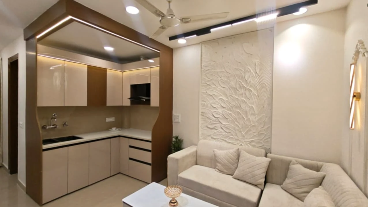Spacious 2 BHK Flat in Vipin Garden Near Dwarka Mor Metro