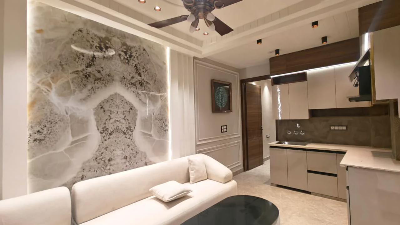 1 BHK Flat in Delhi for Sale | Newly Built Flat in Mohan Garden