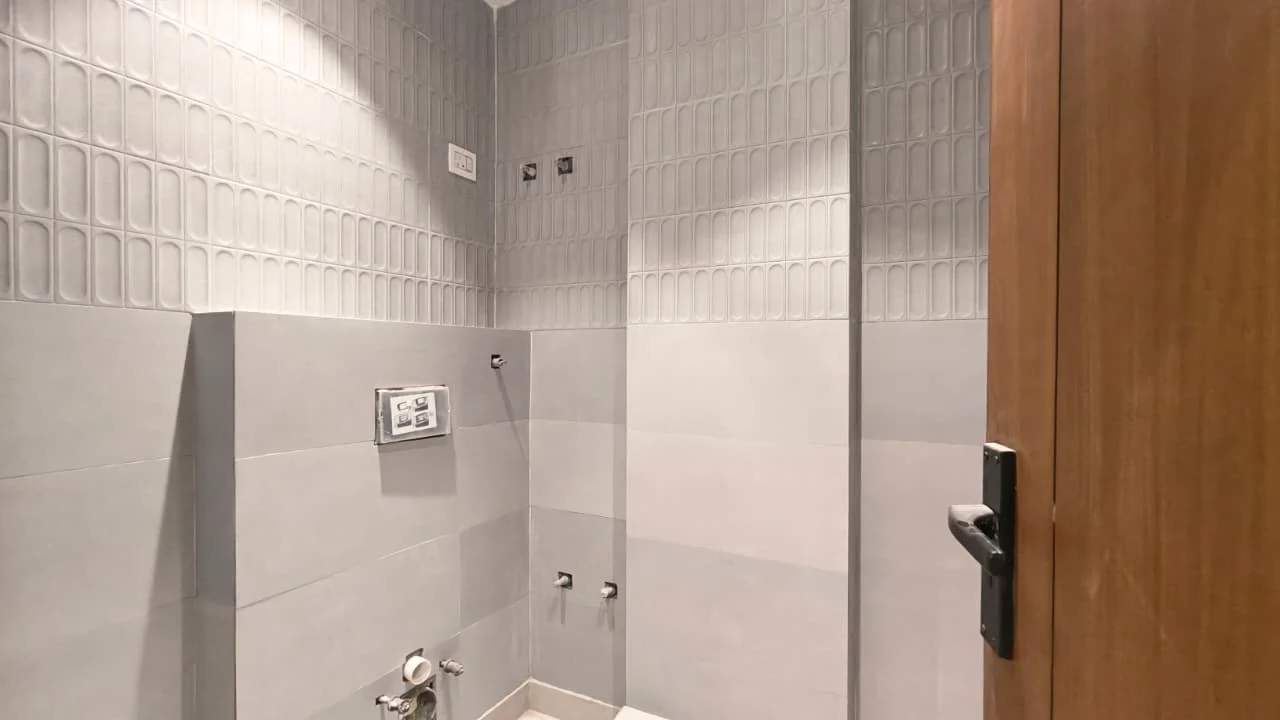 Affordable 1BHK Flat for Sale in Gagan Bharti, Mohan Garden, Delhi