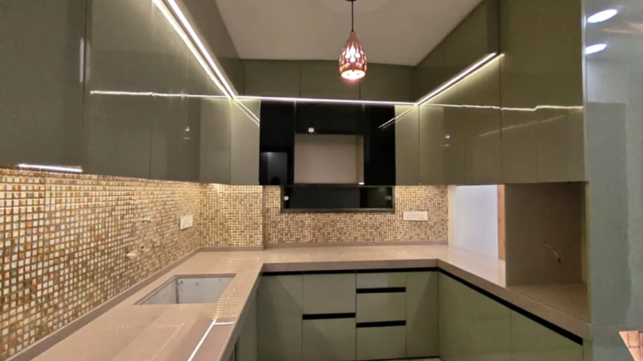 Newly Constructed 3 BHK Semi-Furnished Flat for Sale in Sulahkul Vihar, Sector 14, Dwarka, Delhi